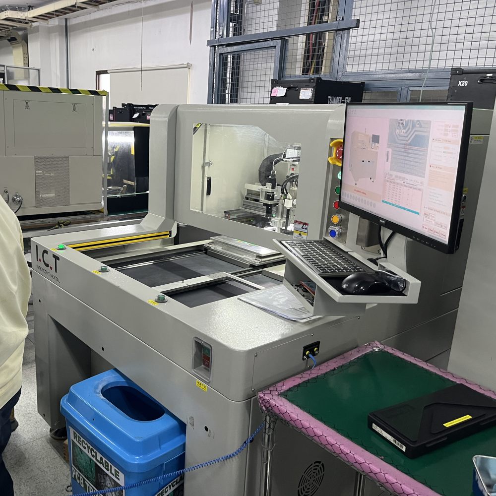 Машина за одвајање олова за сечење олова за штампане плоче