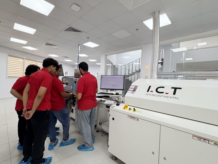 Подршка за инсталацију на лицу места и техничку обуку