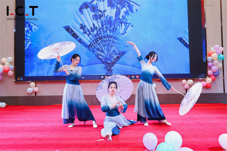 Истакните шоу плес