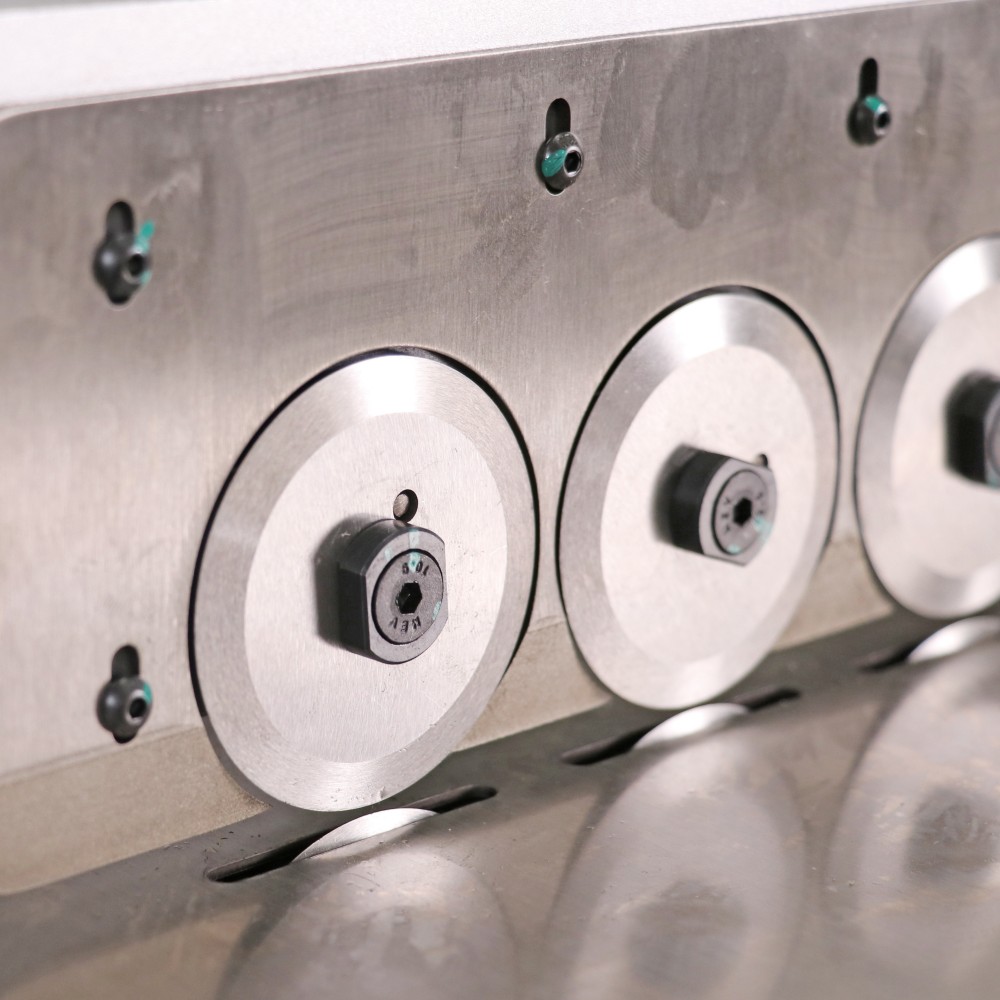 ИЦТ-МЛС1200 | ЛЕД сепаратор са више оштрица 